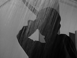 Gotcha! 12 Horror Movies With Twist Endings That Will Leave You Shocked